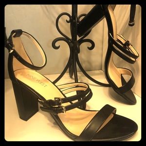 Nine West sandel heels